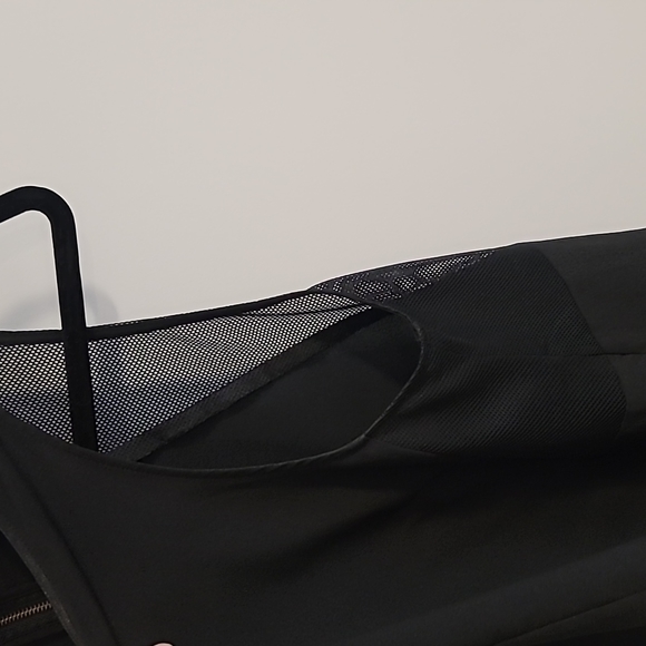 Sleepless Top - Picture 2 of 3